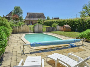 Quietly situated farm house with private heated pool